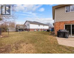 28 GEMMELL Court - 47