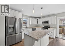 98 MACNEIL Court - 16