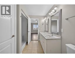 98 MACNEIL Court - 28