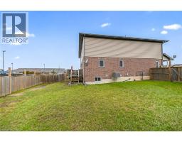 98 MACNEIL Court - 40