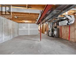 98 MACNEIL Court - 43