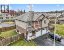 98 MACNEIL Court - 46