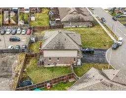 98 MACNEIL Court - 49