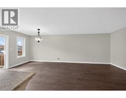 98 MACNEIL Court - 8