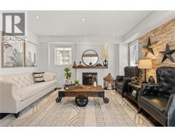 32 BLOOMINGTON Drive - 10