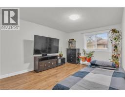 175 SIEBERT Avenue UnitNo. 17 - 13