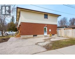 85 HINCKS Street UnitNo. A - 5