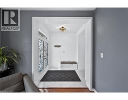 79 PORTER Crescent - 3