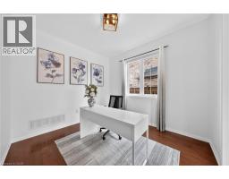 79 PORTER Crescent - 6