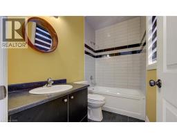 125 PRINCE CHARLES Crescent - 24