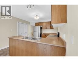 56 MCFARLANE Drive - 19