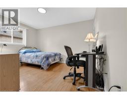 56 MCFARLANE Drive - 22