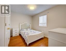 271 COLLEGE Street W - 18