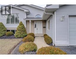 271 COLLEGE Street W - 4