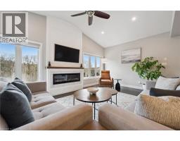 469 WOODBINE Avenue - 7