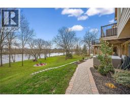 397 CAITHNESS Street E - 44