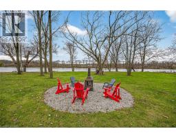 397 CAITHNESS Street E - 46