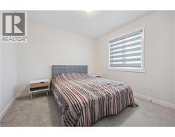 40 MOON Crescent - 15