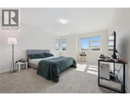 40 MOON Crescent - 20