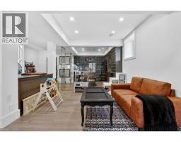 1095 MINERAL SPRINGS Road - 44