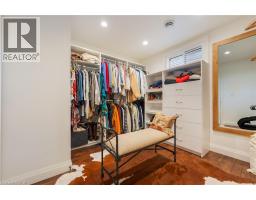 10 KIWANIS Avenue - 32