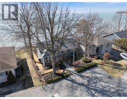 10 KIWANIS Avenue - 44