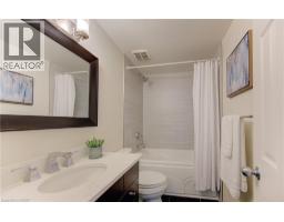 9 CAMROSE Court - 17