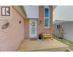 9 CAMROSE Court - 4