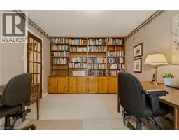 91 REMBRANDT Court - 17