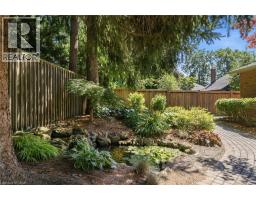 91 REMBRANDT Court - 40