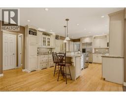 91 REMBRANDT Court - 5