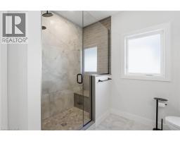 9 EAST Street N - 19