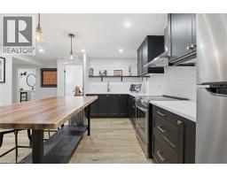 9 EAST Street N - 25