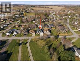 9 EAST Street N - 32