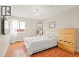 534 BIRCHLEAF Walk - 31