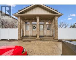 240 WESTMEADOW Drive UnitNo. 1D - 2