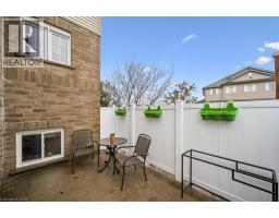 240 WESTMEADOW Drive UnitNo. 1D - 23