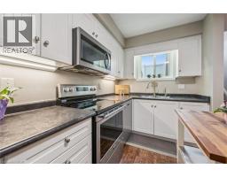 240 WESTMEADOW Drive UnitNo. 1D - 9