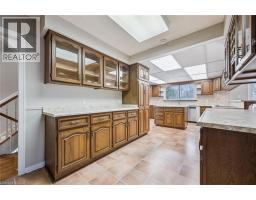 124 AUTUMN HILL Crescent - 10