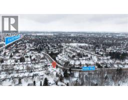 400 MIDWOOD Crescent - 22