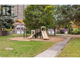 49 CEDARWOODS Crescent UnitNo. 48 - 27