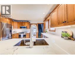 26 WASHINGTON Street E - 21