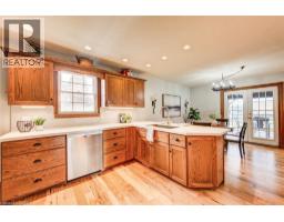 26 WASHINGTON Street E - 23