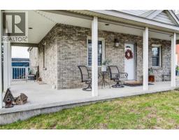 26 WASHINGTON Street E - 8