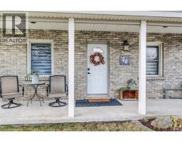 26 WASHINGTON Street E - 9