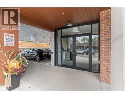 88 GIBSON Street UnitNo. 209 - 27