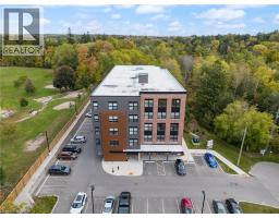 88 GIBSON Street UnitNo. 209 - 33