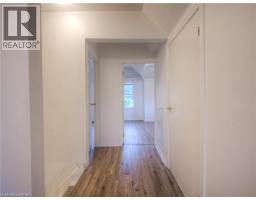 10 BRUCE Street - 26