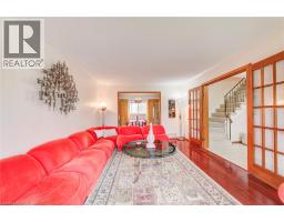 2 BLUE SPRUCE Court - 12