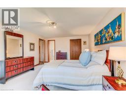 2 BLUE SPRUCE Court - 35